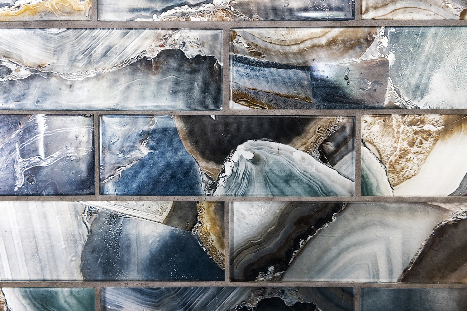 Luxury agate tile backsplash detail